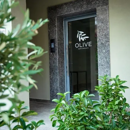 Olive 103 * Peraía